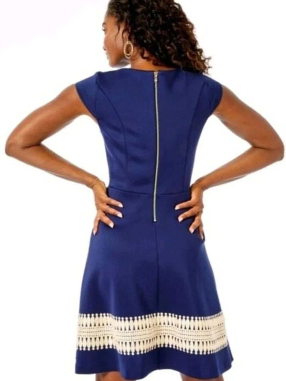 Lilly Pulitzer Navy Fit-and-Flare Dress with Cream Trim Size - Picture 4 of 5